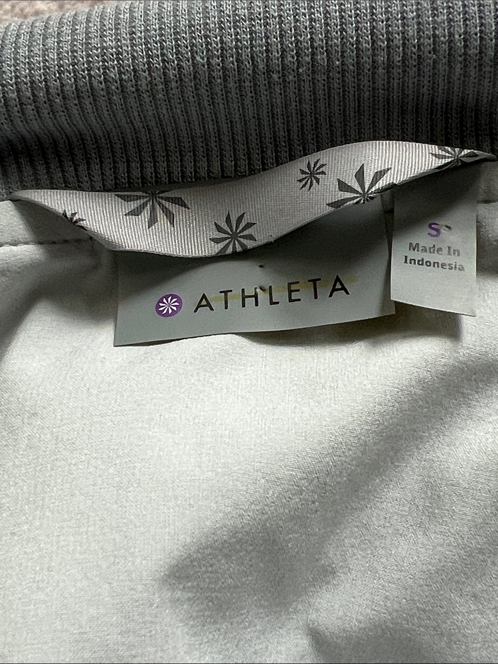 Athleta Infusion Bomber Quilted Jacket - Picture 7 of 10